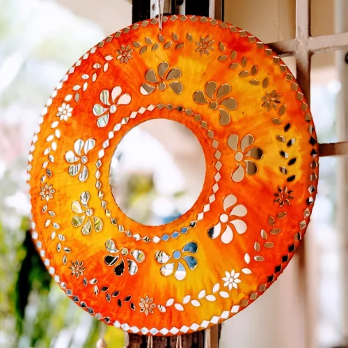 Mirror Art student artwork at Nili's Art Studio, Cedar Park